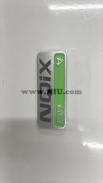 LOGO NQIX150 ZIJSCHERM EMBLEEM