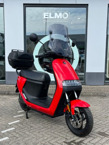 SEGWAY E110S ROOD 2X48V30AH 994KM / B.J. 4-5-'24