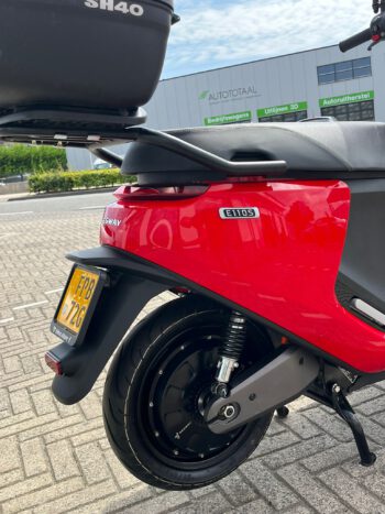 SEGWAY E110S ROOD 2X48V30AH 994KM / B.J. 4-5-'24 - Afbeelding 8
