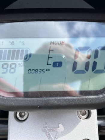 NIU NQi MAT GRIJS 60V35AH B.J.18-9-2023 / 835KM - Afbeelding 10