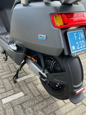 NIU NQi MAT GRIJS 60V35AH B.J.18-9-2023 / 835KM - Afbeelding 6